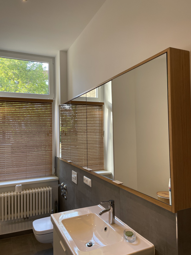 Badezimmer_Spiegelschrank