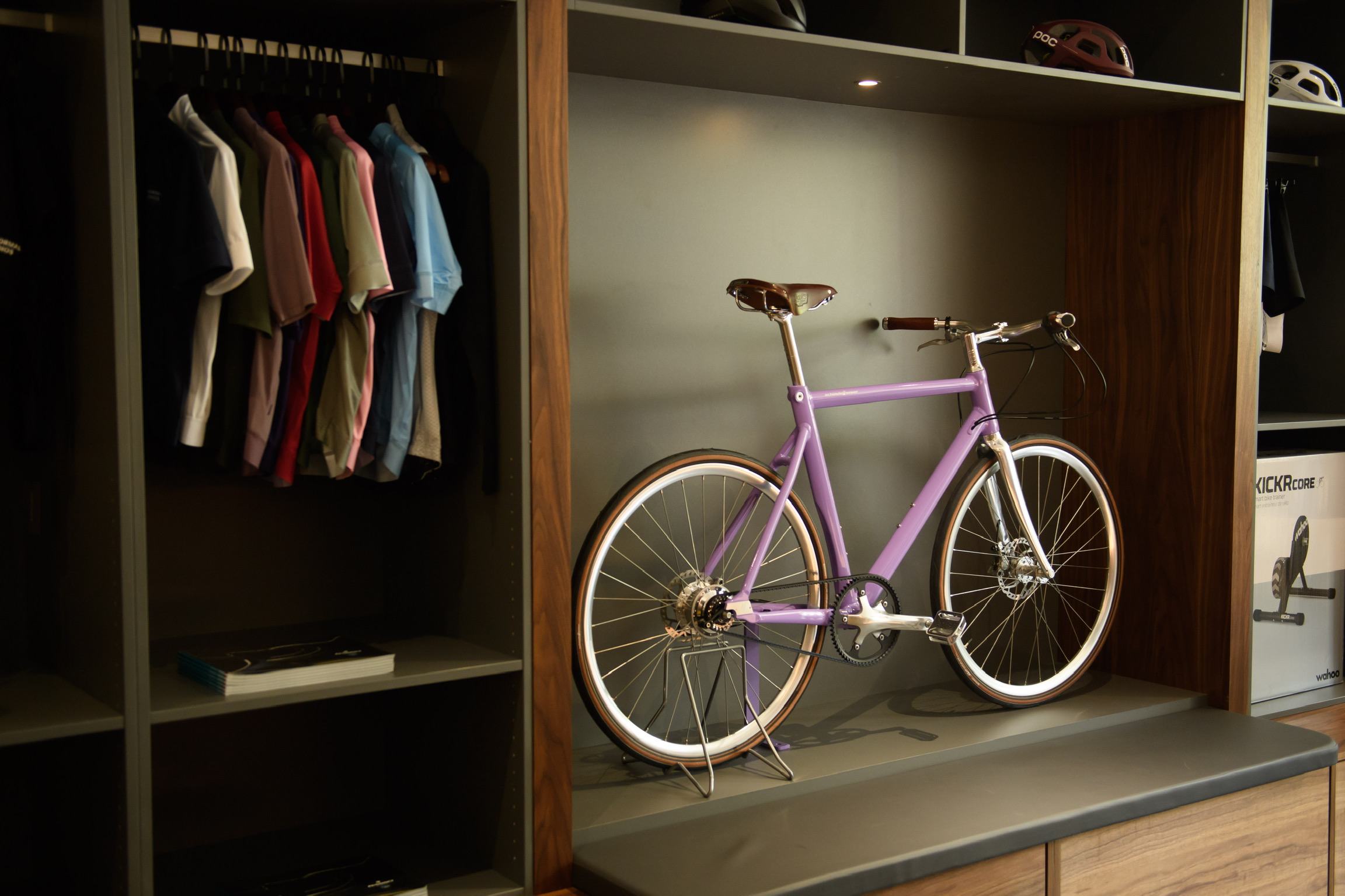 Fahrrad_großes Regal